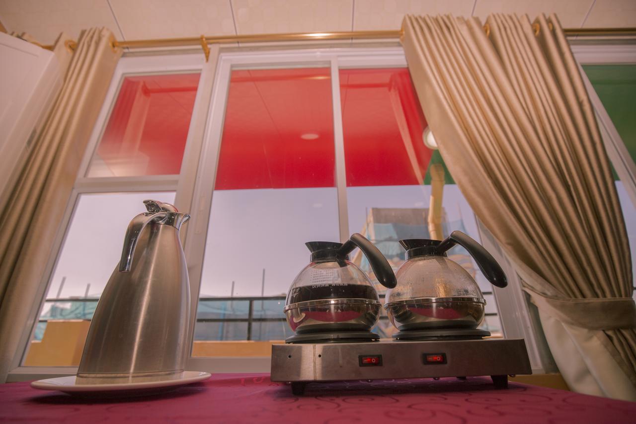 Golden Gum-Kino Hotel Μανταλέι Εξωτερικό φωτογραφία